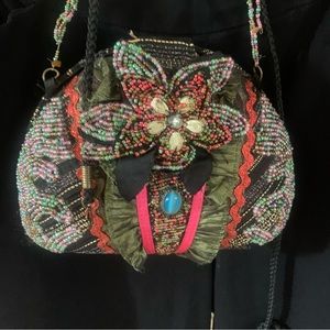 Host Pick!! Pritzi ~ Beaded Hard Case Evening Bag Vintage